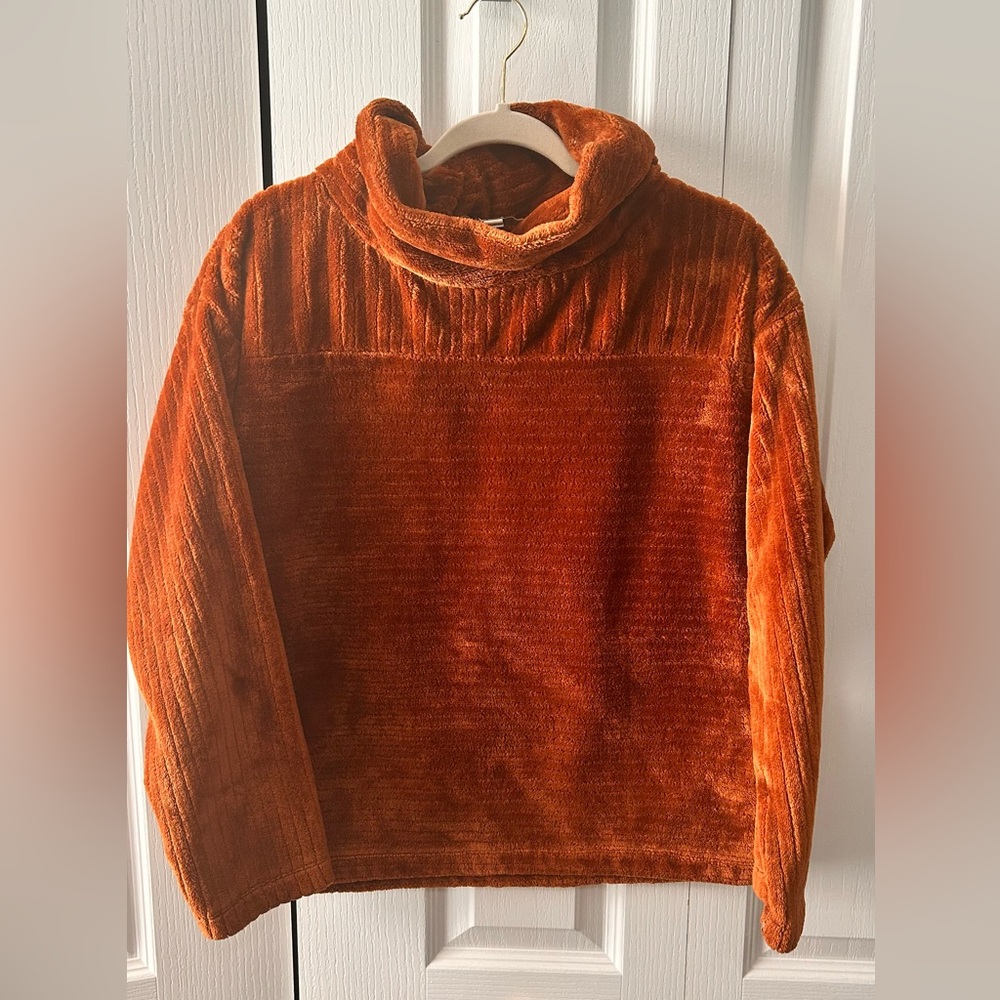LOFT Women’s Plush Faux Fur Sweater Cozy Cowl Neck Size Small SOFT Cinnamon